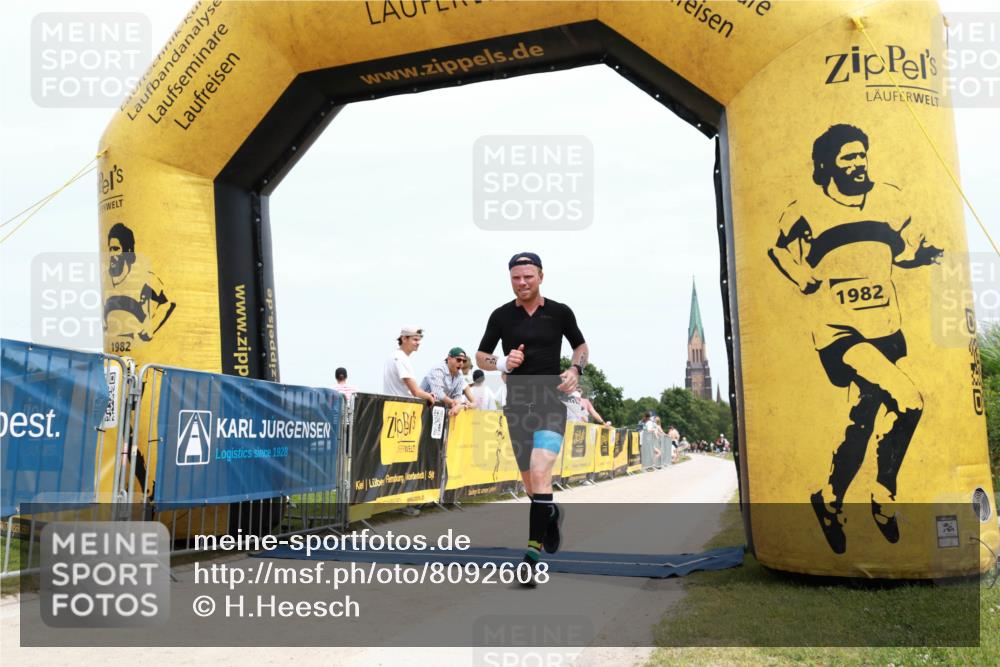 22.06.2025 - Viking Triathlon H.Heesch http://msf.ph/oto/8092608 22.06.2025 13:50:58 Laufen 195, 333, 460 meine-sportfotos.de