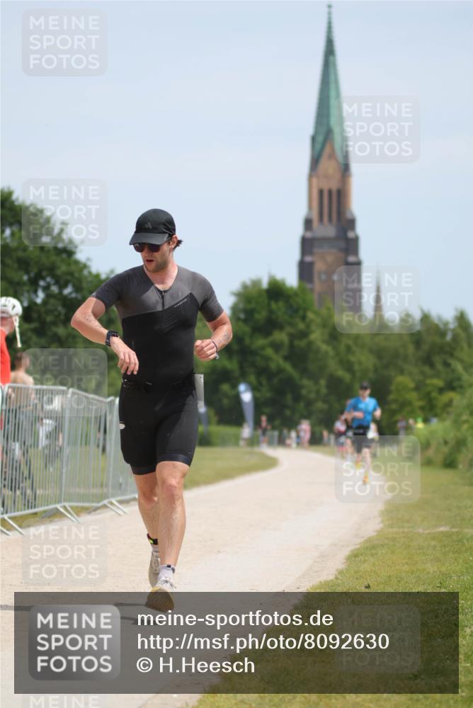 22.06.2025 - Viking Triathlon H.Heesch http://msf.ph/oto/8092630 22.06.2025 13:01:58 Laufen 271, 288, 555 meine-sportfotos.de