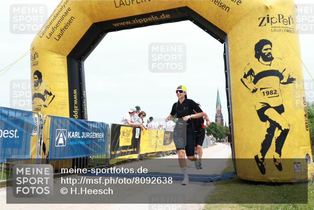 22.06.2025 - Viking Triathlon H.Heesch http://msf.ph/oto/8092638 22.06.2025 13:51:30 Laufen 37, 308 meine-sportfotos.de