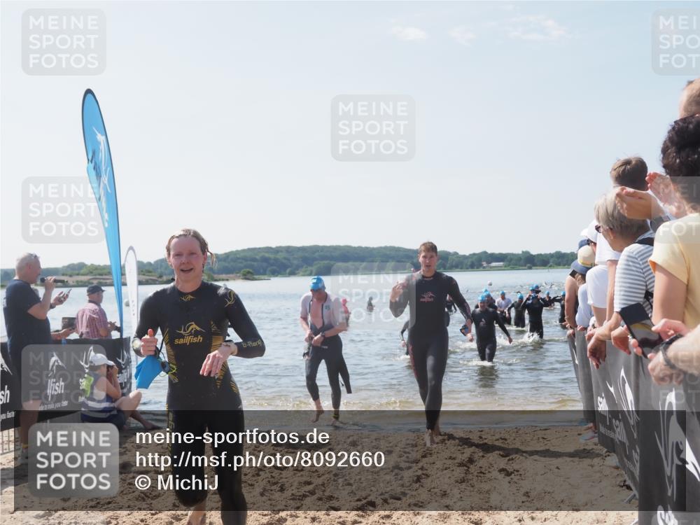 22.06.2025 - Viking Triathlon MichiJ http://msf.ph/oto/8092660 22.06.2025 10:39:18 Schwimmen 79, 83, 182, 195, 238, 276, 295, 298, 324, 351, 386, 474, 536 meine-sportfotos.de