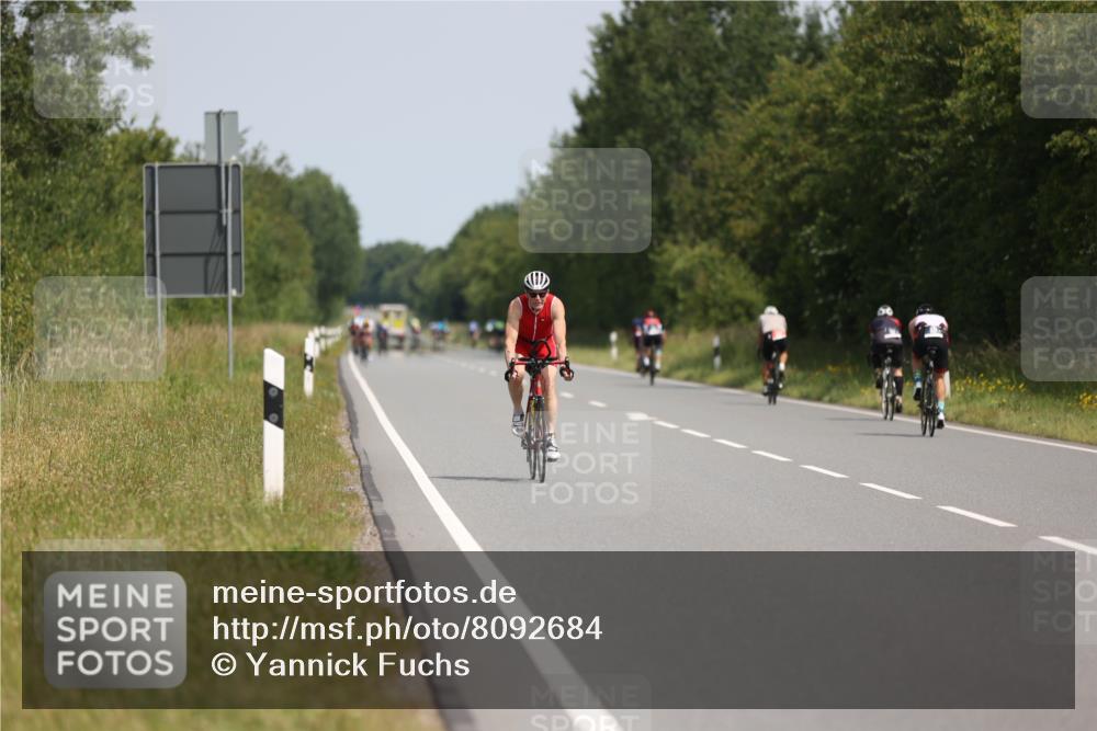 22.06.2025 - Viking Triathlon Yannick Fuchs http://msf.ph/oto/8092684 22.06.2025 11:55:16 Radfahren 160 meine-sportfotos.de