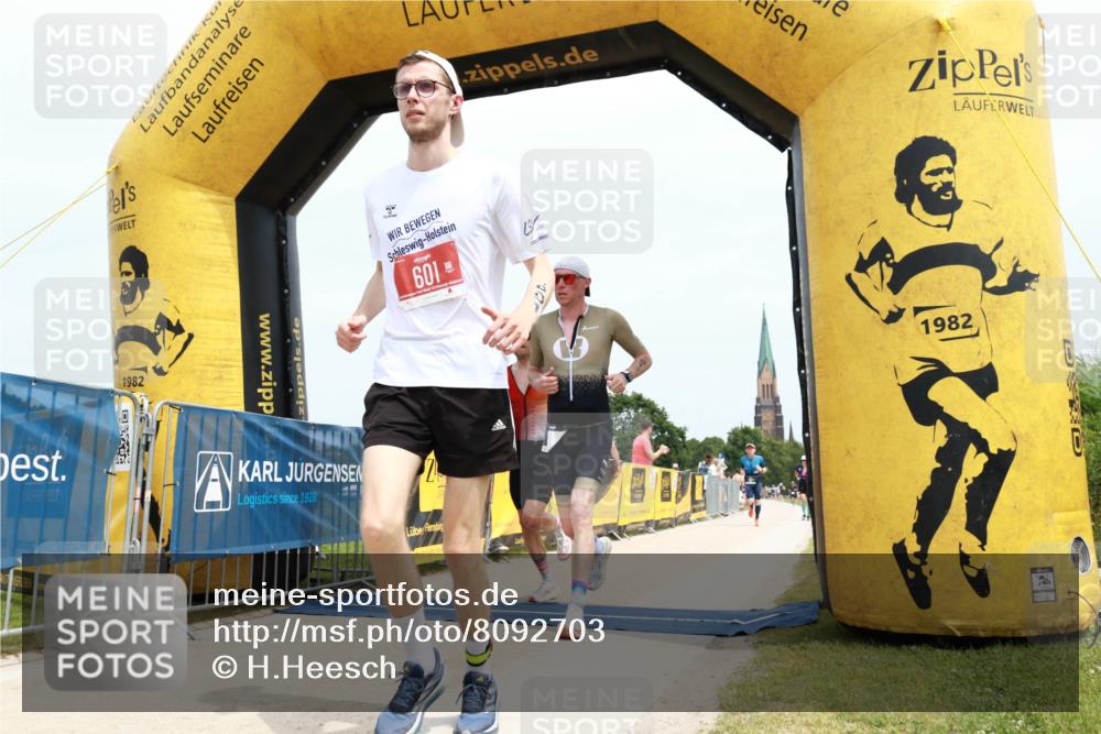 22.06.2025 - Viking Triathlon H.Heesch http://msf.ph/oto/8092703 22.06.2025 13:51:56 Laufen 33, 133, 518, 601 meine-sportfotos.de