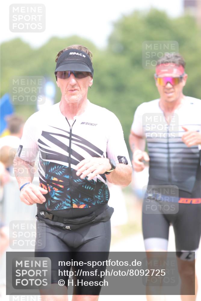 22.06.2025 - Viking Triathlon H.Heesch http://msf.ph/oto/8092725 22.06.2025 15:16:44 Laufen 55, 256, 290, 390, 484 meine-sportfotos.de