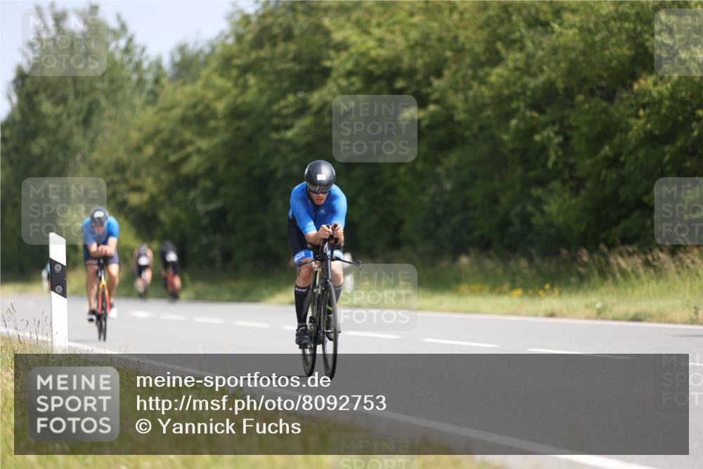 22.06.2025 - Viking Triathlon Yannick Fuchs http://msf.ph/oto/8092753 22.06.2025 11:16:07 Radfahren 155, 197, 216, 466, 494, 635 meine-sportfotos.de