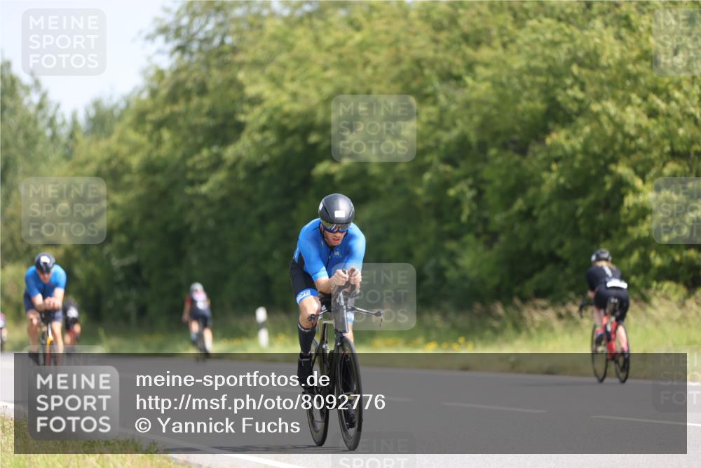 22.06.2025 - Viking Triathlon Yannick Fuchs http://msf.ph/oto/8092776 22.06.2025 11:16:08 Radfahren 197, 216, 466, 494, 635 meine-sportfotos.de