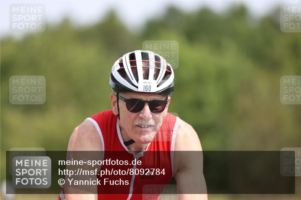 22.06.2025 - Viking Triathlon Yannick Fuchs http://msf.ph/oto/8092784 22.06.2025 11:55:22 Radfahren 8, 160 meine-sportfotos.de