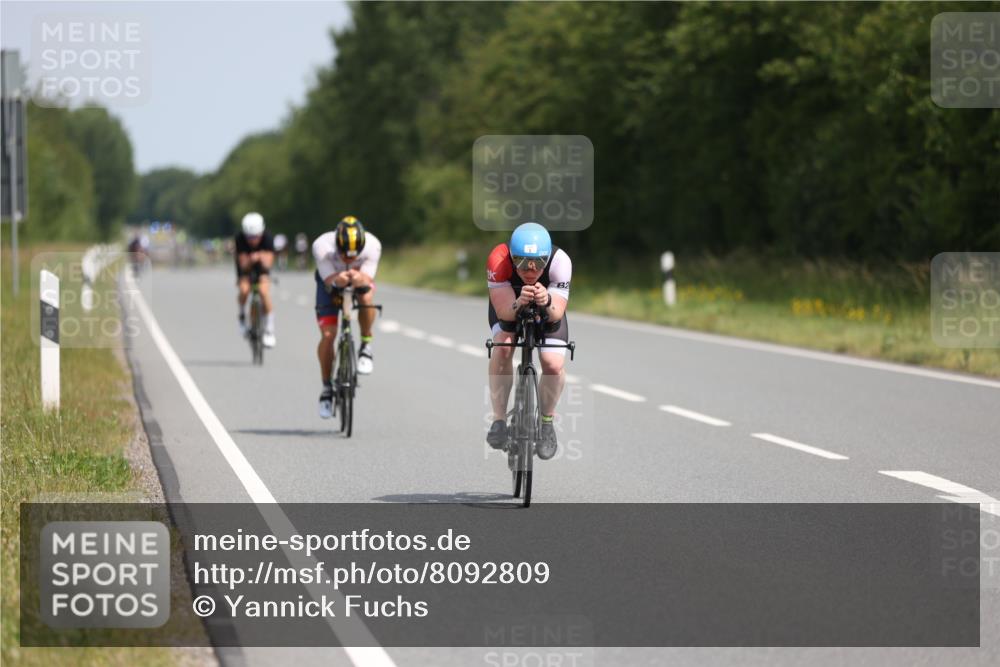 22.06.2025 - Viking Triathlon Yannick Fuchs http://msf.ph/oto/8092809 22.06.2025 11:55:31 Radfahren 8, 139, 203, 329, 479 meine-sportfotos.de