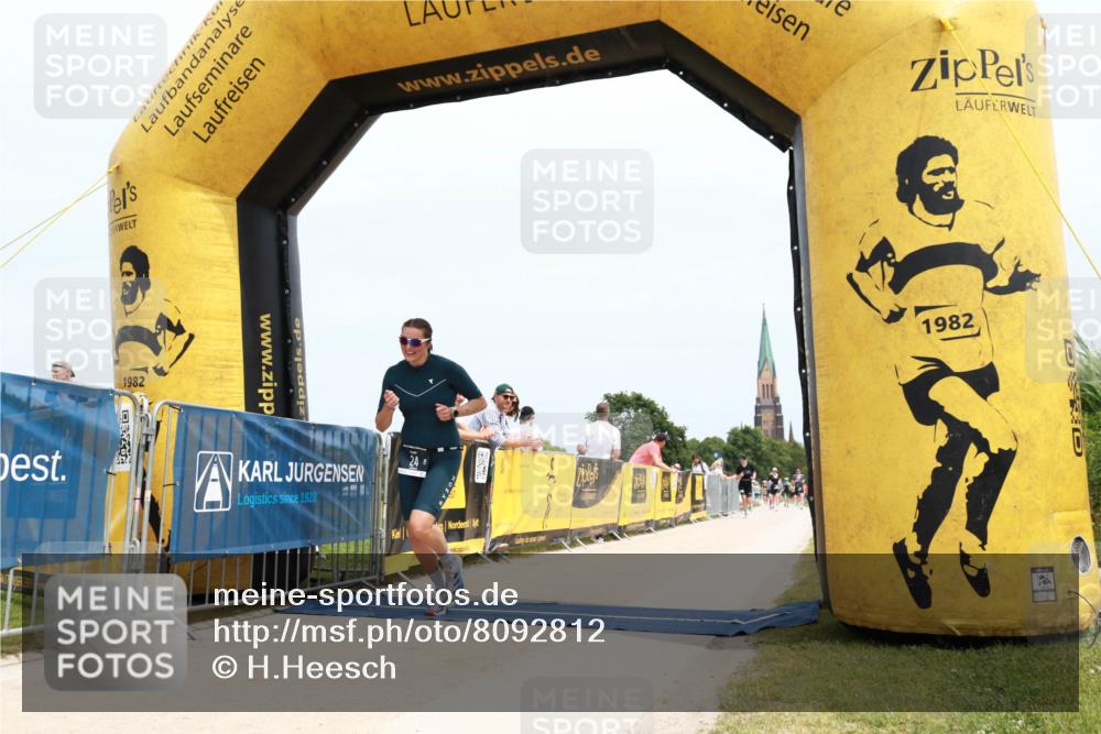22.06.2025 - Viking Triathlon H.Heesch http://msf.ph/oto/8092812 22.06.2025 13:52:50 Laufen 24, 168 meine-sportfotos.de