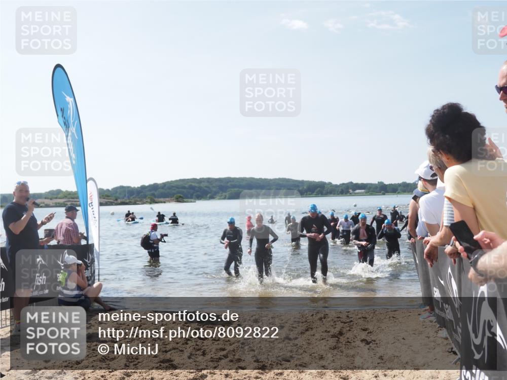 22.06.2025 - Viking Triathlon MichiJ http://msf.ph/oto/8092822 22.06.2025 10:39:22 Schwimmen 83, 93, 117, 150, 182, 195, 238, 276, 298, 324, 386, 474, 536 meine-sportfotos.de