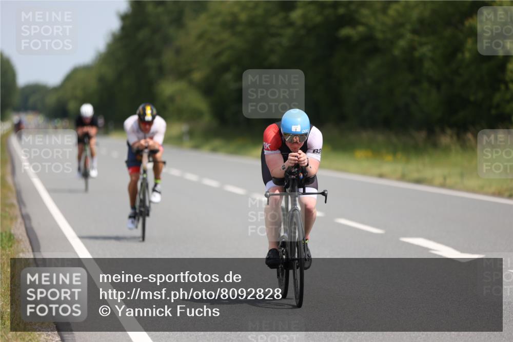 22.06.2025 - Viking Triathlon Yannick Fuchs http://msf.ph/oto/8092828 22.06.2025 11:55:32 Radfahren 8, 139, 203, 329, 479 meine-sportfotos.de
