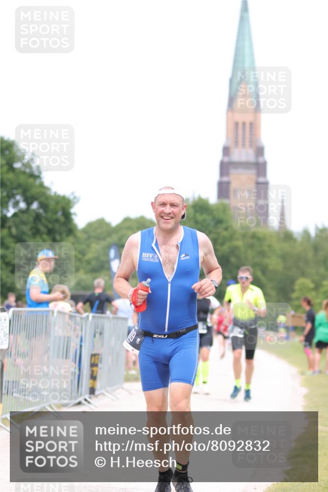 22.06.2025 - Viking Triathlon H.Heesch http://msf.ph/oto/8092832 22.06.2025 15:17:36 Laufen 109, 312 meine-sportfotos.de