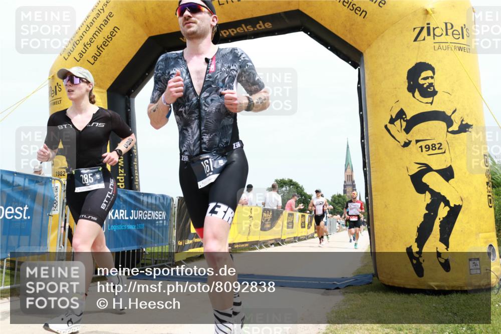 22.06.2025 - Viking Triathlon H.Heesch http://msf.ph/oto/8092838 22.06.2025 13:53:03 Laufen 161, 197, 285, 481, 549, 652 meine-sportfotos.de
