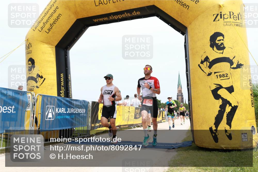 22.06.2025 - Viking Triathlon H.Heesch http://msf.ph/oto/8092847 22.06.2025 13:53:05 Laufen 161, 197, 213, 285, 481, 489, 652 meine-sportfotos.de