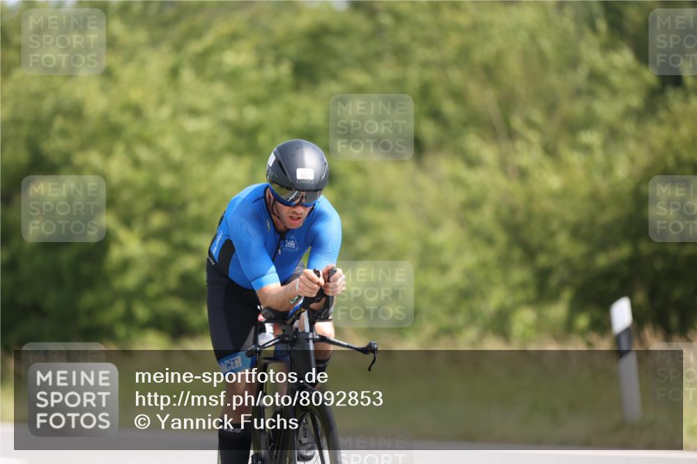 22.06.2025 - Viking Triathlon Yannick Fuchs http://msf.ph/oto/8092853 22.06.2025 11:16:09 Radfahren 197, 216, 466, 494, 635 meine-sportfotos.de
