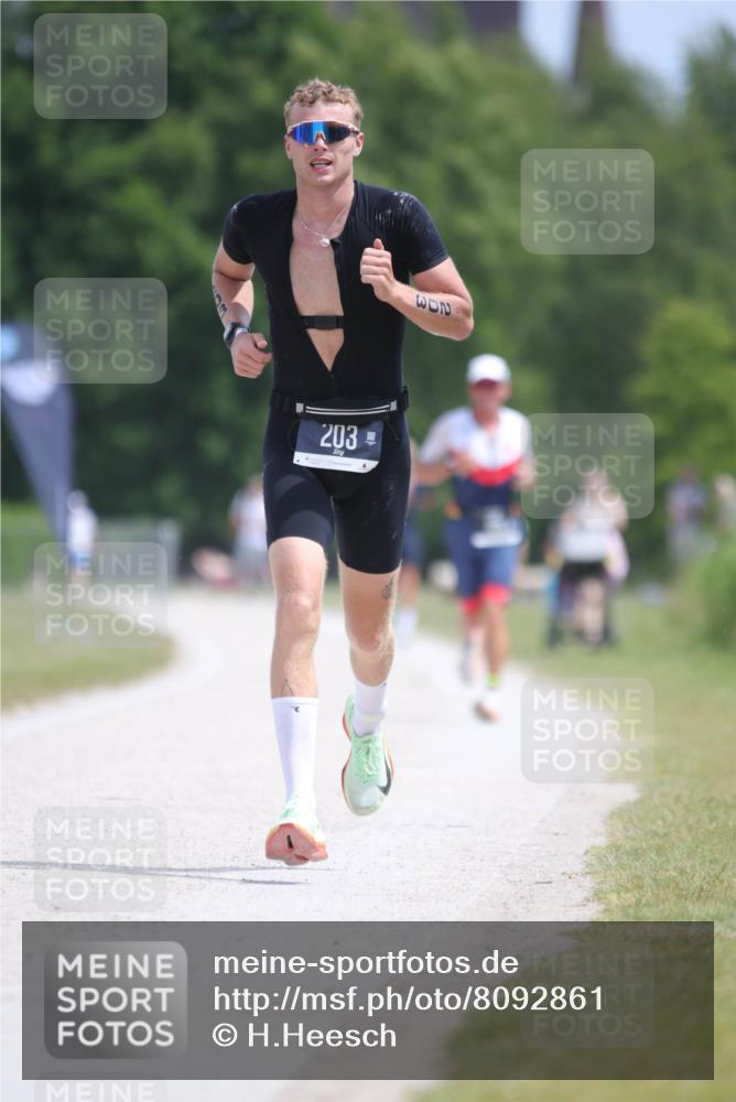 22.06.2025 - Viking Triathlon H.Heesch http://msf.ph/oto/8092861 22.06.2025 13:02:08 Laufen 203, 486 meine-sportfotos.de