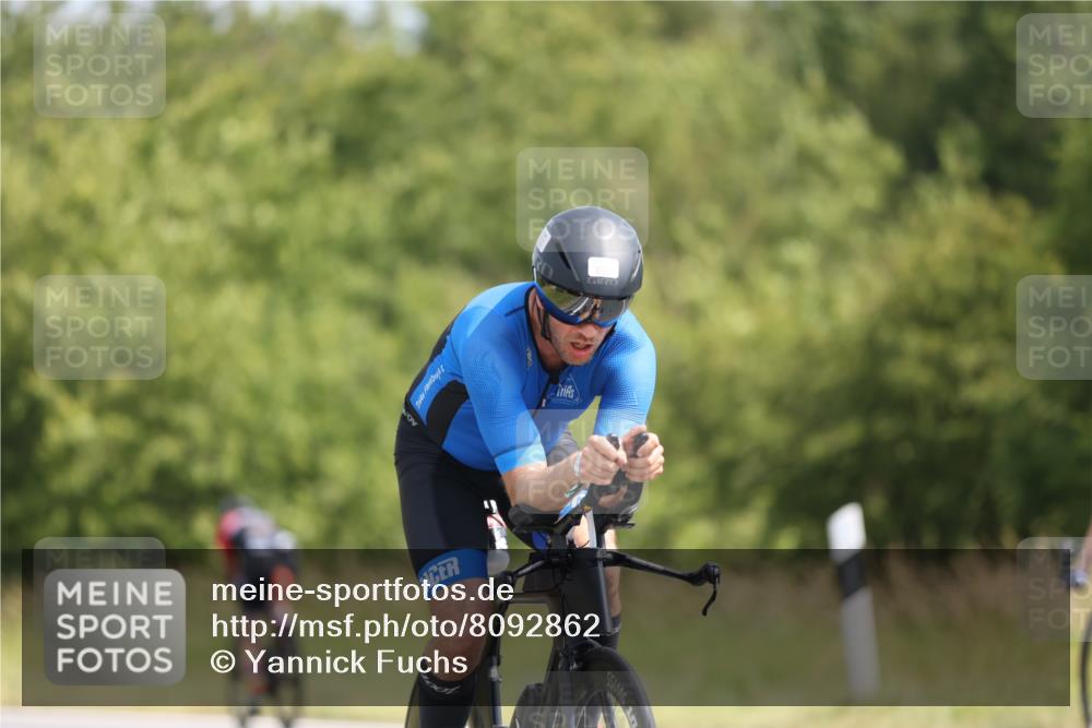 22.06.2025 - Viking Triathlon Yannick Fuchs http://msf.ph/oto/8092862 22.06.2025 11:16:09 Radfahren 197, 216, 466, 494, 635 meine-sportfotos.de