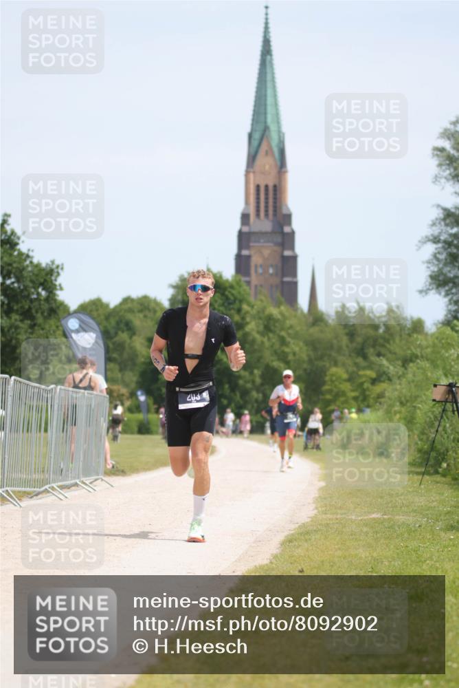 22.06.2025 - Viking Triathlon H.Heesch http://msf.ph/oto/8092902 22.06.2025 13:02:10 Laufen 203, 486 meine-sportfotos.de