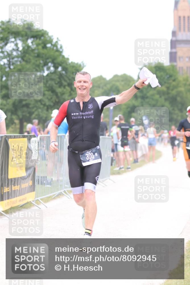 22.06.2025 - Viking Triathlon H.Heesch http://msf.ph/oto/8092945 22.06.2025 15:17:56 Laufen 164, 300, 515, 616 meine-sportfotos.de