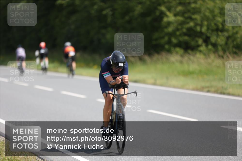 22.06.2025 - Viking Triathlon Yannick Fuchs http://msf.ph/oto/8092976 22.06.2025 11:16:29 Radfahren 301 meine-sportfotos.de