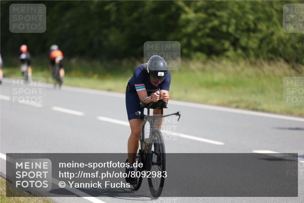 22.06.2025 - Viking Triathlon Yannick Fuchs http://msf.ph/oto/8092983 22.06.2025 11:16:29 Radfahren 301 meine-sportfotos.de