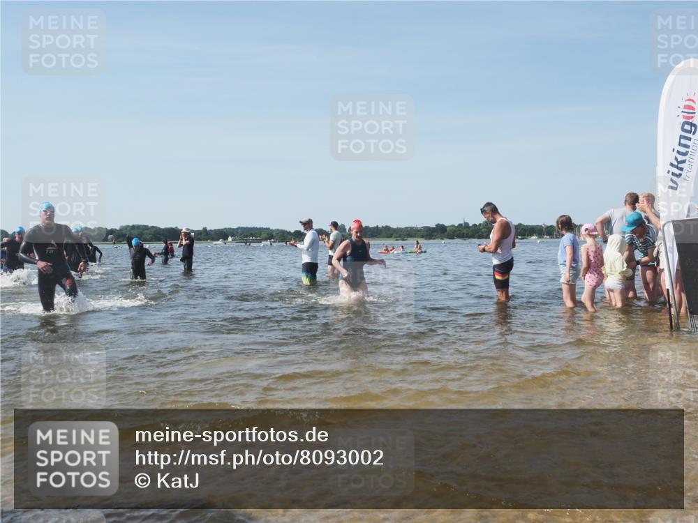 22.06.2025 - Viking Triathlon KatJ http://msf.ph/oto/8093002 22.06.2025 10:29:02 Schwimmen 7, 12, 15, 152, 200, 310, 384, 414, 443, 604, 628 meine-sportfotos.de
