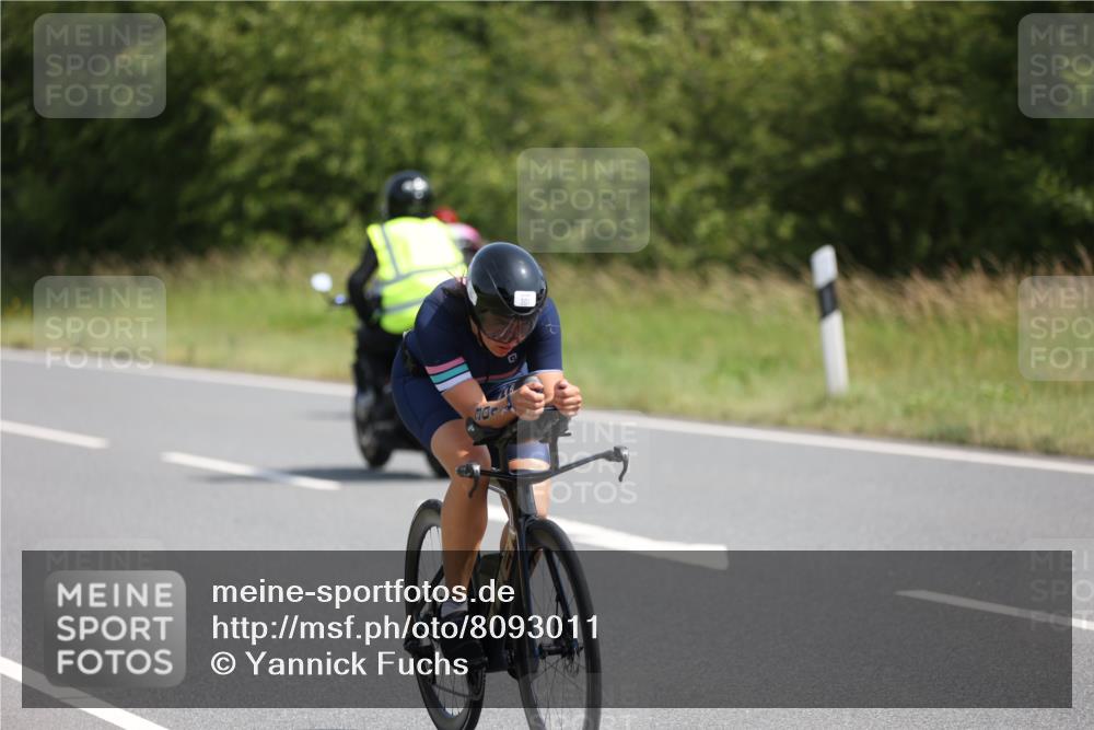 22.06.2025 - Viking Triathlon Yannick Fuchs http://msf.ph/oto/8093011 22.06.2025 11:16:30 Radfahren 301 meine-sportfotos.de