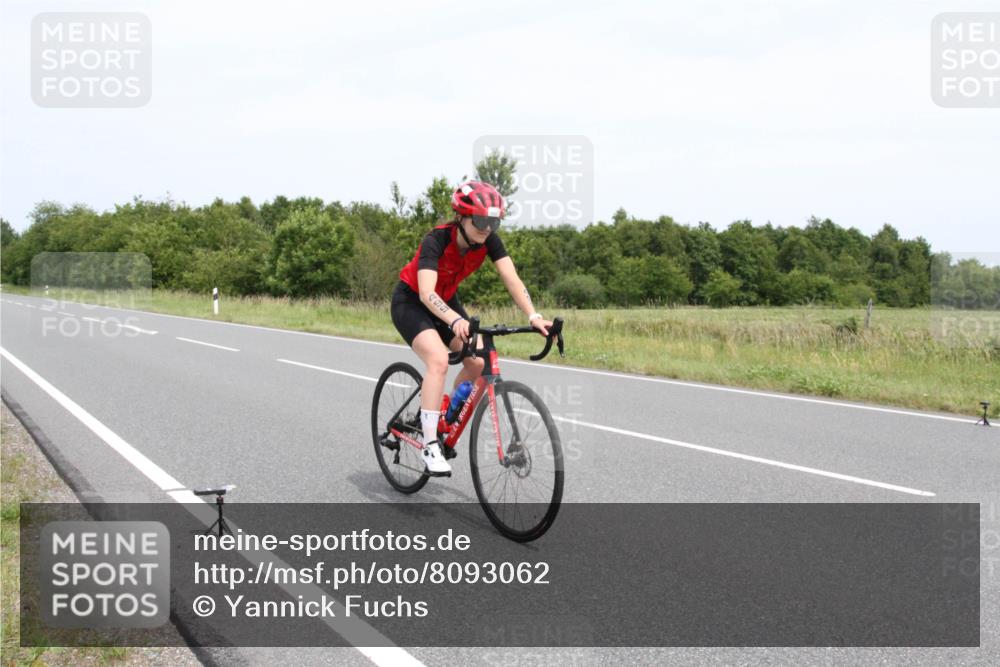 22.06.2025 - Viking Triathlon Yannick Fuchs http://msf.ph/oto/8093062 22.06.2025 13:48:21 Radfahren 499 meine-sportfotos.de