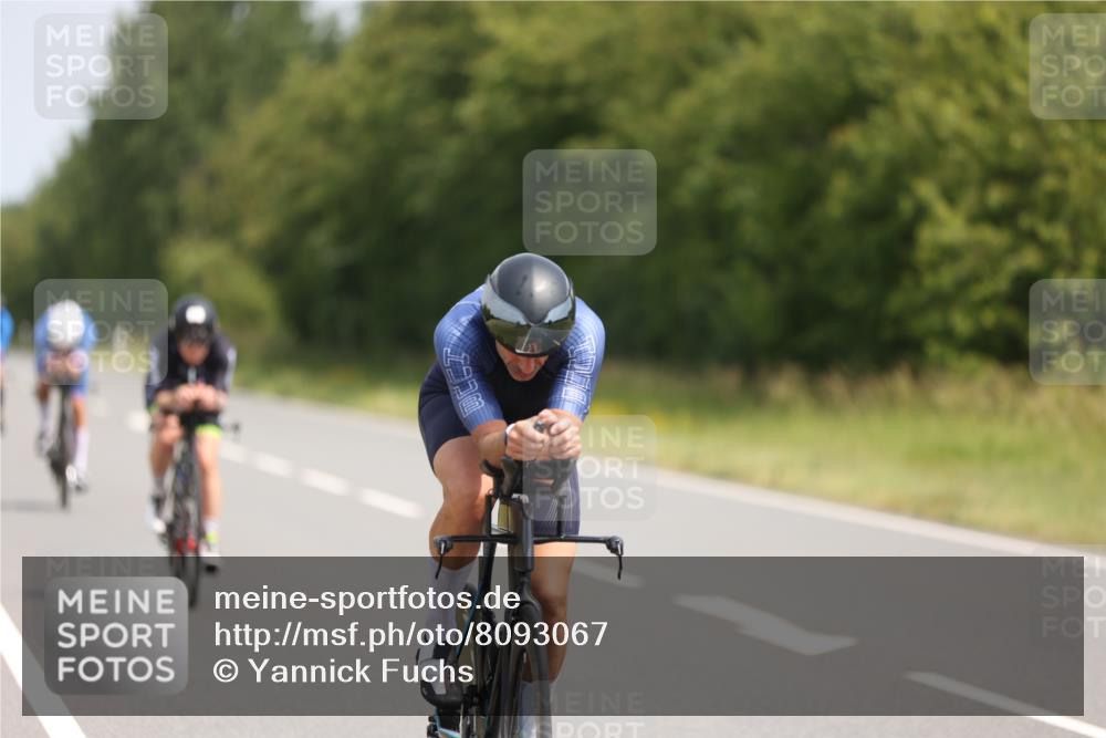 22.06.2025 - Viking Triathlon Yannick Fuchs http://msf.ph/oto/8093067 22.06.2025 11:55:47 Radfahren 28, 108, 141, 184, 318, 352, 478, 519, 635, 660 meine-sportfotos.de