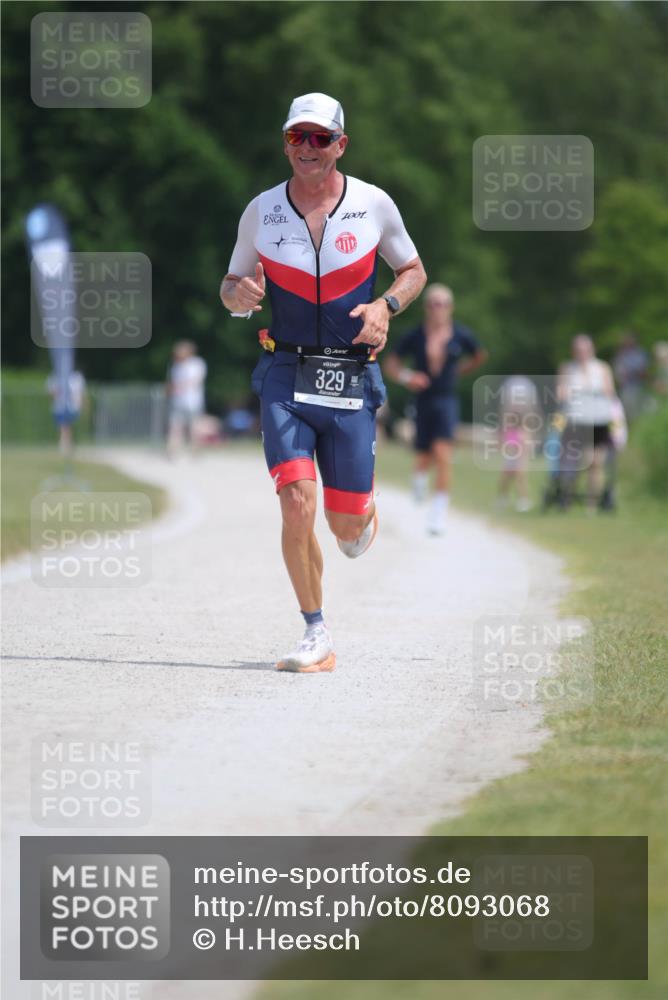 22.06.2025 - Viking Triathlon H.Heesch http://msf.ph/oto/8093068 22.06.2025 13:02:14 Laufen 203, 329 meine-sportfotos.de