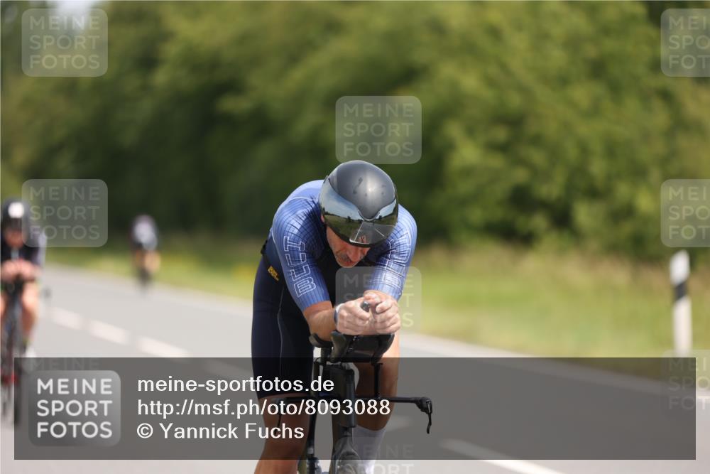 22.06.2025 - Viking Triathlon Yannick Fuchs http://msf.ph/oto/8093088 22.06.2025 11:55:47 Radfahren 28, 108, 141, 184, 318, 352, 478, 519, 635, 660 meine-sportfotos.de
