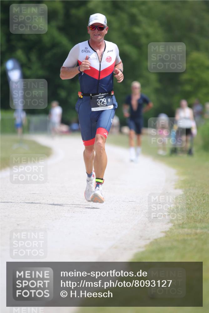 22.06.2025 - Viking Triathlon H.Heesch http://msf.ph/oto/8093127 22.06.2025 13:02:14 Laufen 203, 329 meine-sportfotos.de