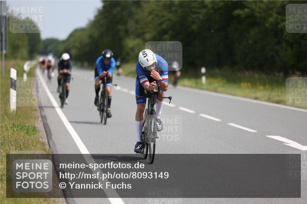 22.06.2025 - Viking Triathlon Yannick Fuchs http://msf.ph/oto/8093149 22.06.2025 11:55:49 Radfahren 28, 108, 141, 184, 318, 352, 459, 478, 519, 625, 635, 660 meine-sportfotos.de