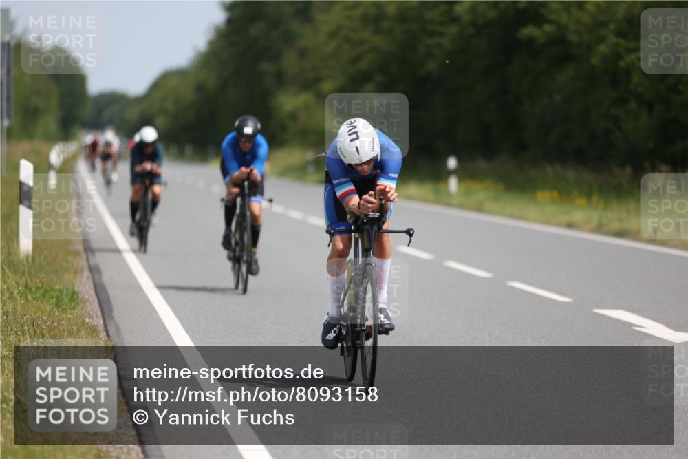22.06.2025 - Viking Triathlon Yannick Fuchs http://msf.ph/oto/8093158 22.06.2025 11:55:49 Radfahren 28, 108, 141, 184, 318, 352, 459, 478, 519, 625, 635, 660 meine-sportfotos.de
