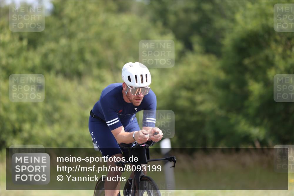22.06.2025 - Viking Triathlon Yannick Fuchs http://msf.ph/oto/8093199 22.06.2025 11:17:49 Radfahren 5, 166, 214, 229, 243, 464, 486, 521, 533, 549, 645 meine-sportfotos.de