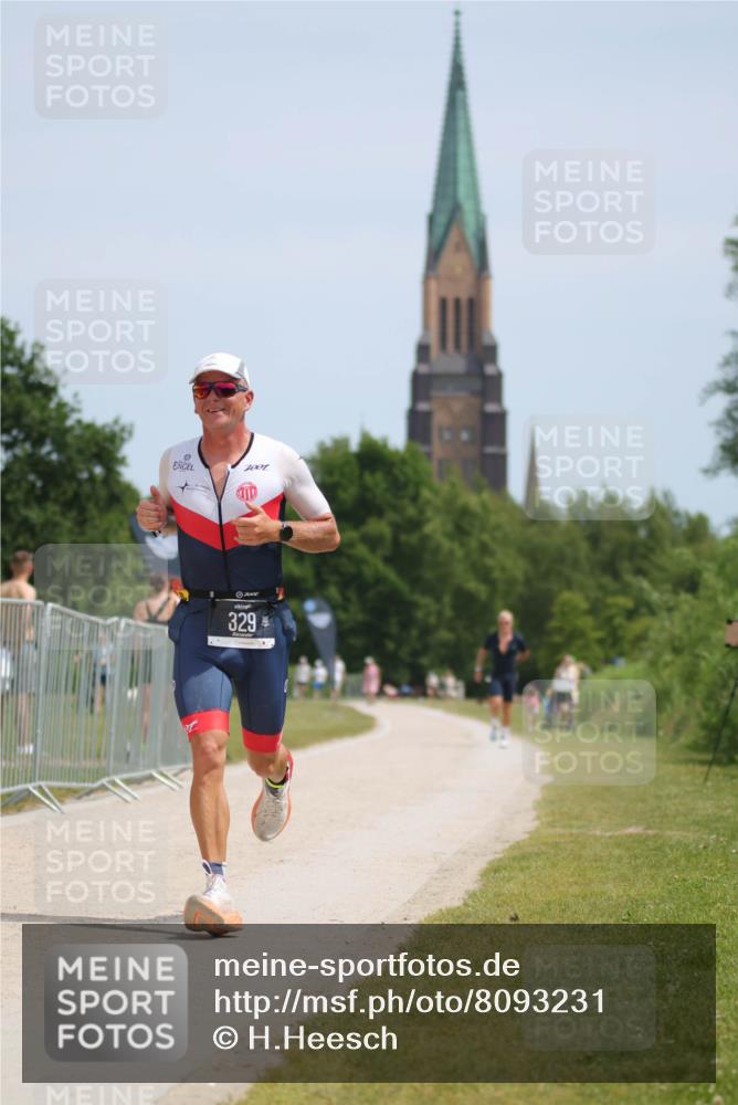 22.06.2025 - Viking Triathlon H.Heesch http://msf.ph/oto/8093231 22.06.2025 13:02:18 Laufen 329 meine-sportfotos.de