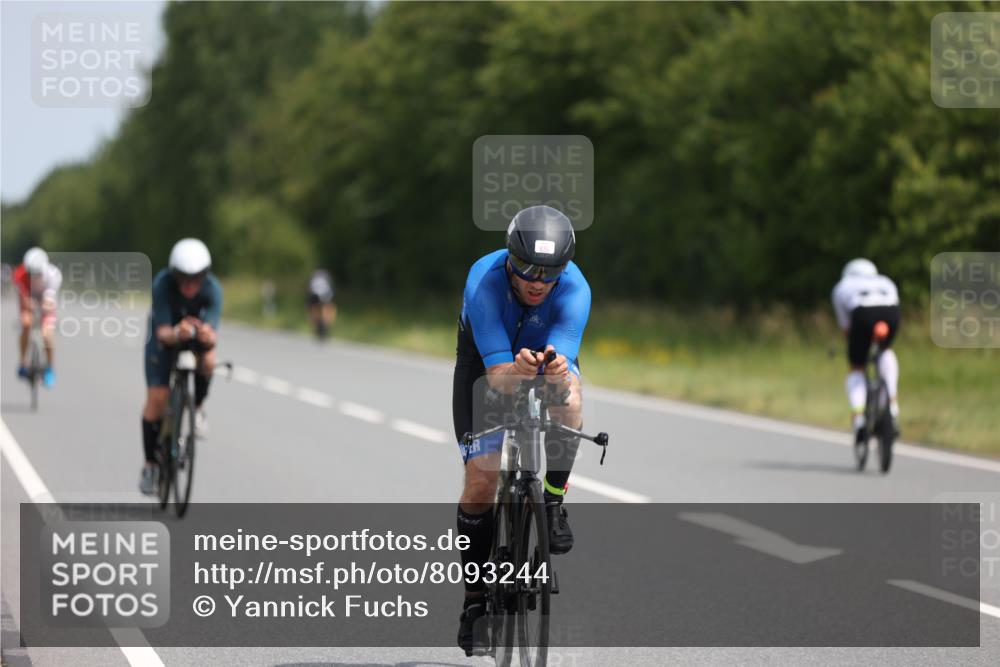 22.06.2025 - Viking Triathlon Yannick Fuchs http://msf.ph/oto/8093244 22.06.2025 11:55:51 Radfahren 28, 141, 184, 318, 352, 459, 478, 519, 625, 635, 660 meine-sportfotos.de