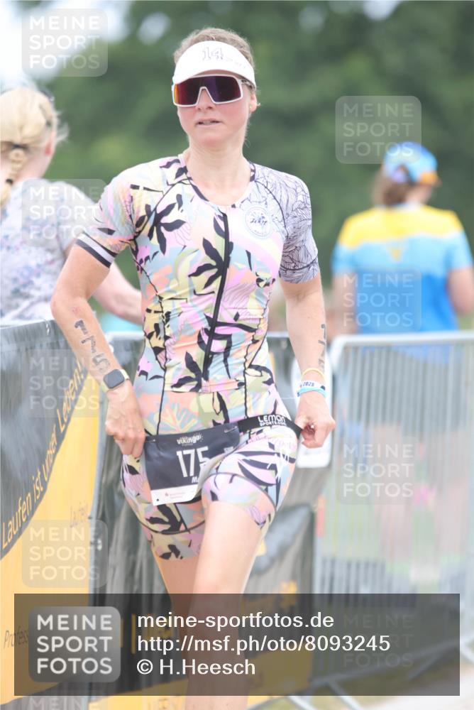 22.06.2025 - Viking Triathlon H.Heesch http://msf.ph/oto/8093245 22.06.2025 15:18:22 Laufen 29, 175, 399 meine-sportfotos.de