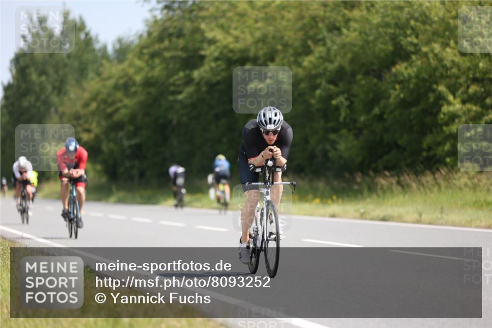 22.06.2025 - Viking Triathlon Yannick Fuchs http://msf.ph/oto/8093252 22.06.2025 11:18:01 Radfahren 5, 87, 193, 207, 229, 242, 243, 284, 294, 429, 464, 486, 492 meine-sportfotos.de