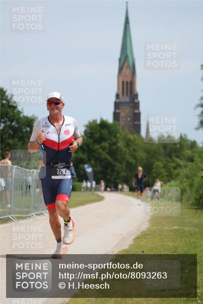 22.06.2025 - Viking Triathlon H.Heesch http://msf.ph/oto/8093263 22.06.2025 13:02:19 Laufen 329 meine-sportfotos.de