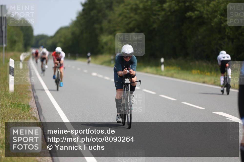 22.06.2025 - Viking Triathlon Yannick Fuchs http://msf.ph/oto/8093264 22.06.2025 11:55:51 Radfahren 28, 141, 184, 318, 352, 459, 478, 519, 625, 635, 660 meine-sportfotos.de