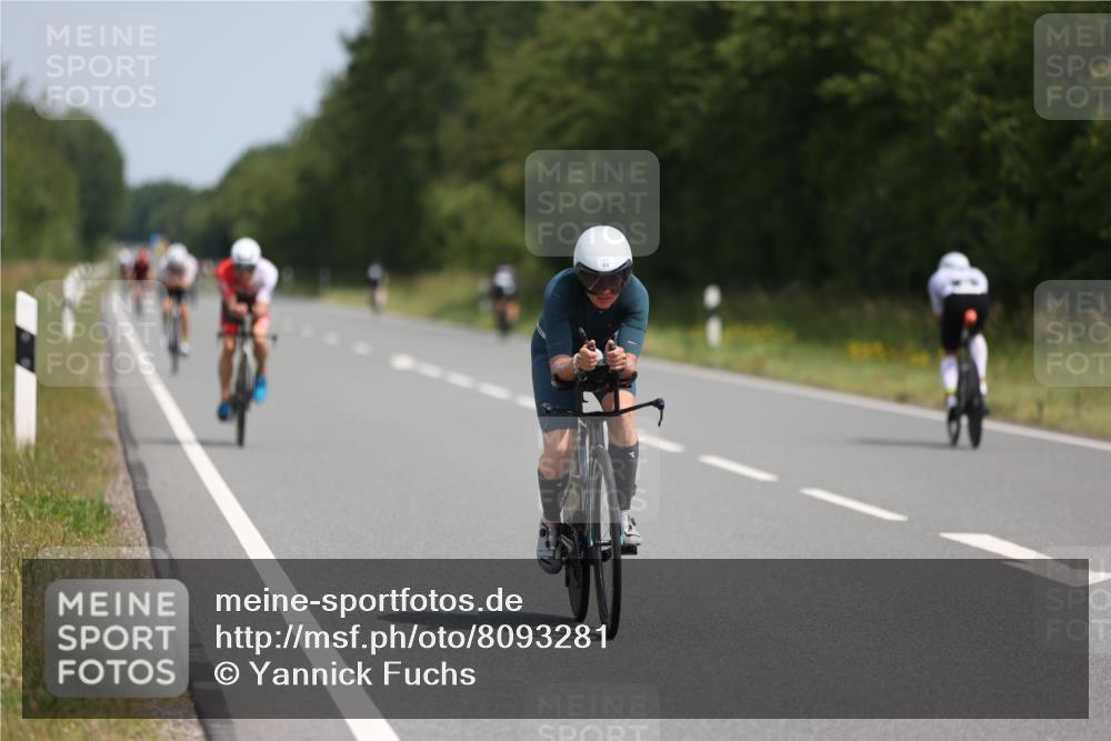 22.06.2025 - Viking Triathlon Yannick Fuchs http://msf.ph/oto/8093281 22.06.2025 11:55:51 Radfahren 28, 141, 184, 318, 352, 459, 478, 519, 625, 635, 660 meine-sportfotos.de