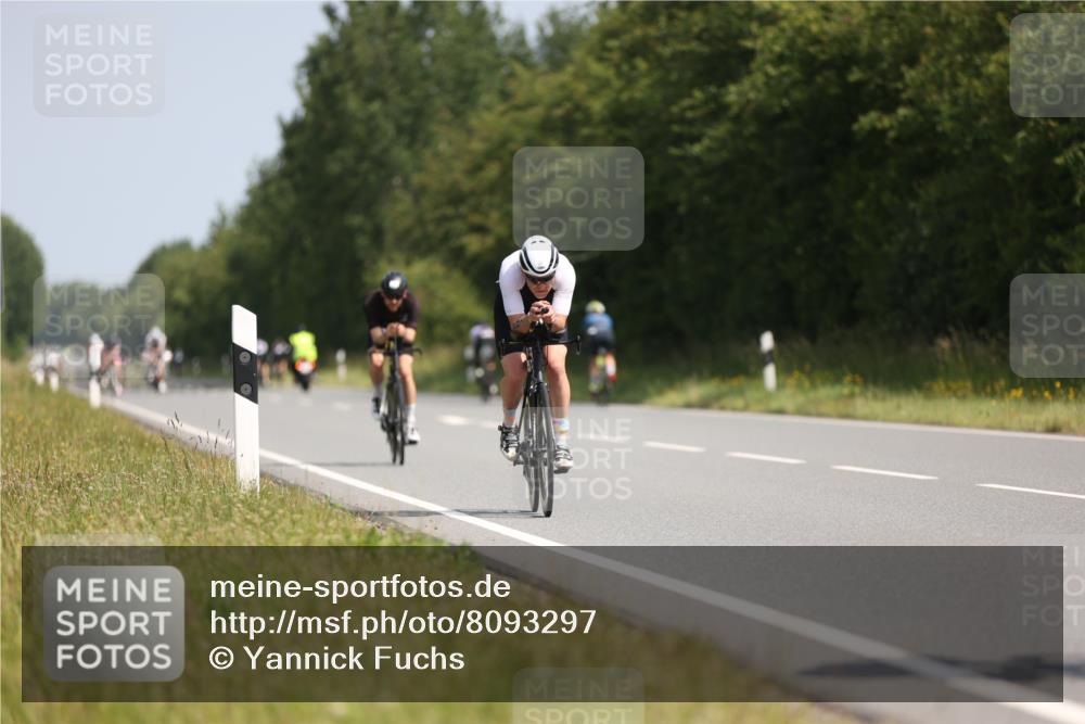 22.06.2025 - Viking Triathlon Yannick Fuchs http://msf.ph/oto/8093297 22.06.2025 11:18:04 Radfahren 87, 193, 206, 207, 242, 284, 294, 429, 492 meine-sportfotos.de