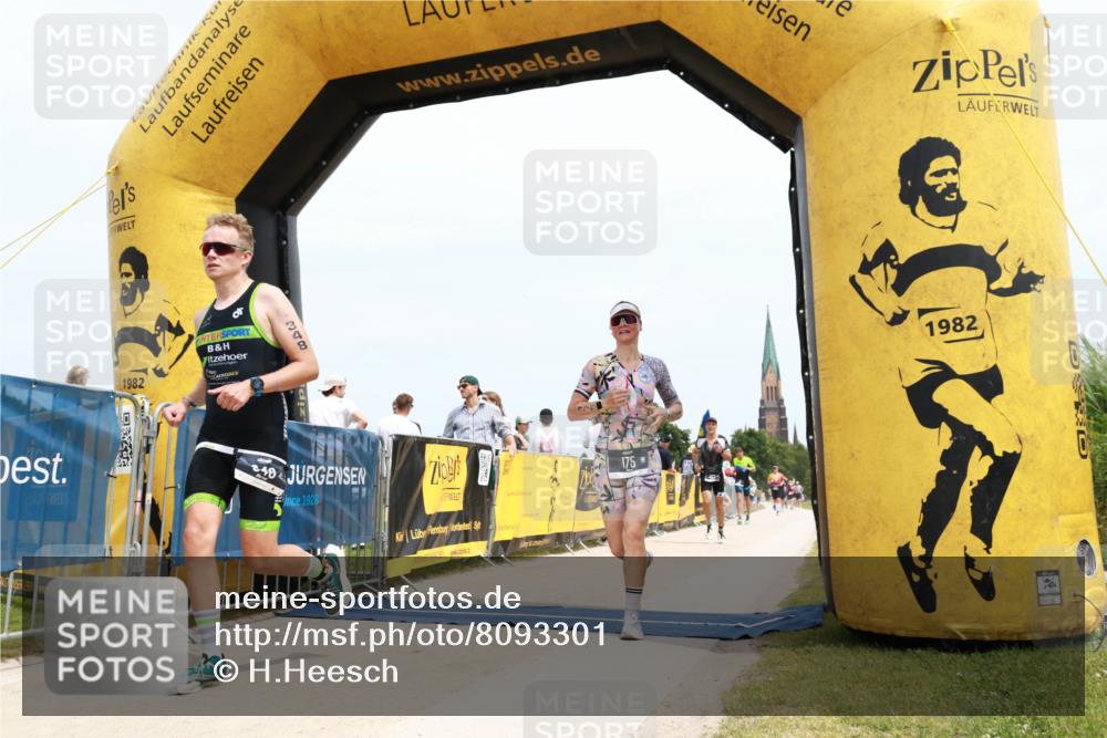 22.06.2025 - Viking Triathlon H.Heesch http://msf.ph/oto/8093301 22.06.2025 13:55:41 Laufen 175, 296, 348, 463, 507, 526, 638 meine-sportfotos.de