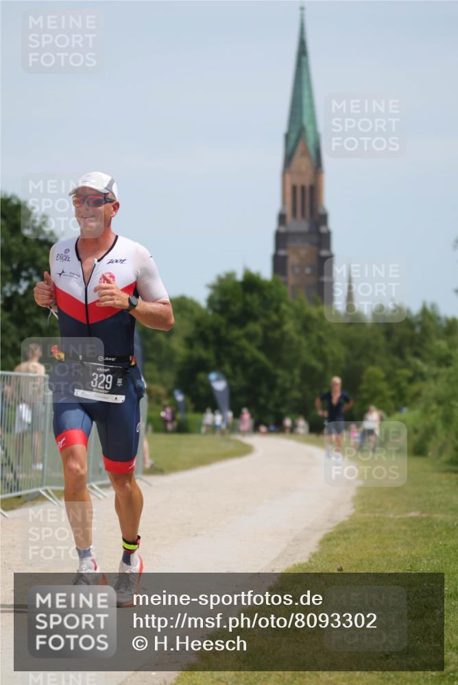 22.06.2025 - Viking Triathlon H.Heesch http://msf.ph/oto/8093302 22.06.2025 13:02:19 Laufen 329 meine-sportfotos.de