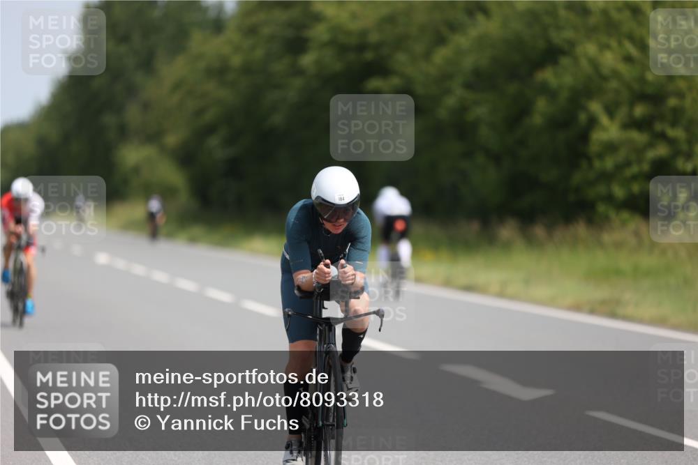 22.06.2025 - Viking Triathlon Yannick Fuchs http://msf.ph/oto/8093318 22.06.2025 11:55:52 Radfahren 28, 141, 184, 318, 352, 459, 519, 625, 635, 660 meine-sportfotos.de