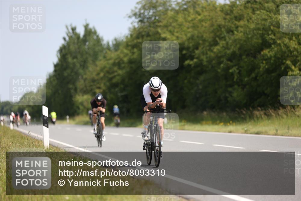 22.06.2025 - Viking Triathlon Yannick Fuchs http://msf.ph/oto/8093319 22.06.2025 11:18:05 Radfahren 87, 193, 206, 207, 284, 429, 492 meine-sportfotos.de