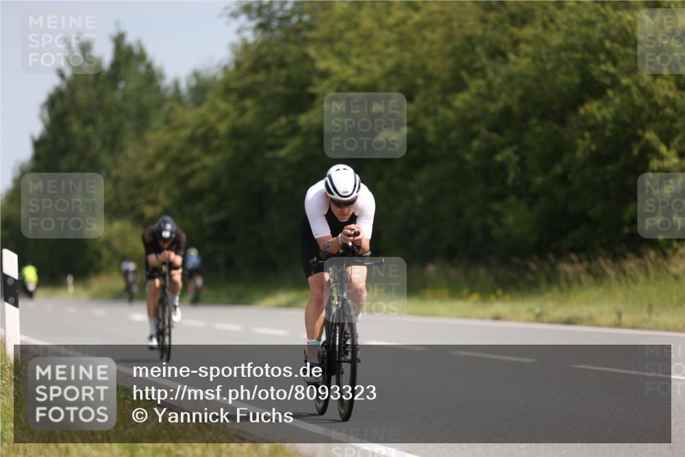 22.06.2025 - Viking Triathlon Yannick Fuchs http://msf.ph/oto/8093323 22.06.2025 11:18:05 Radfahren 87, 193, 206, 207, 284, 429, 492 meine-sportfotos.de