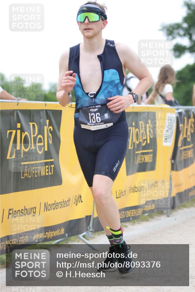 22.06.2025 - Viking Triathlon H.Heesch http://msf.ph/oto/8093376 22.06.2025 16:05:24 Laufen 136 meine-sportfotos.de