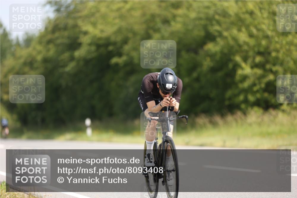 22.06.2025 - Viking Triathlon Yannick Fuchs http://msf.ph/oto/8093408 22.06.2025 11:18:07 Radfahren 87, 147, 193, 206, 207, 429, 543 meine-sportfotos.de