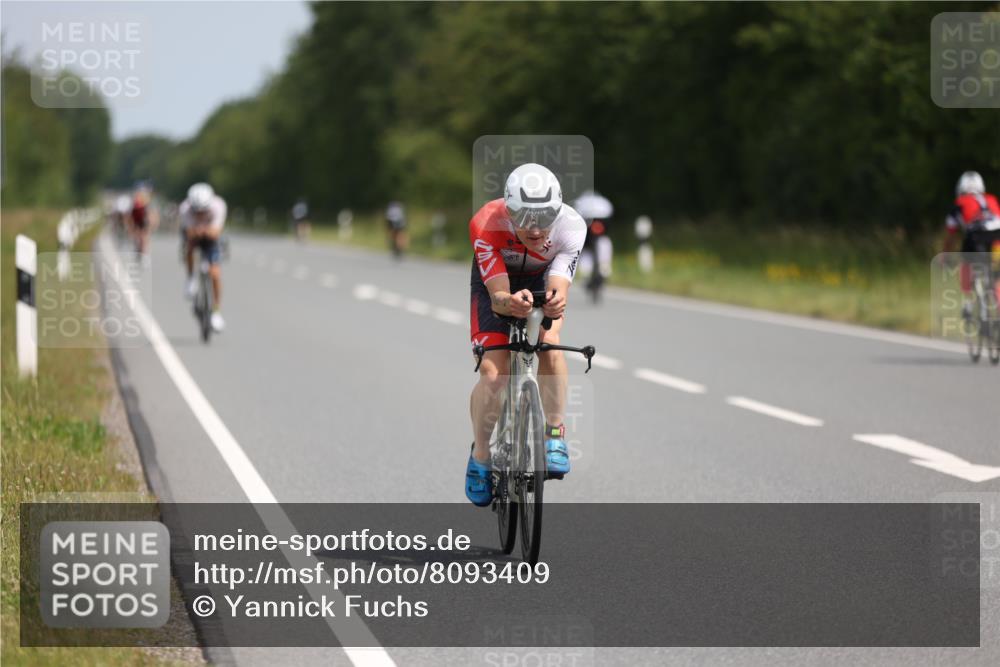 22.06.2025 - Viking Triathlon Yannick Fuchs http://msf.ph/oto/8093409 22.06.2025 11:55:54 Radfahren 28, 184, 217, 318, 352, 459, 519, 625, 635 meine-sportfotos.de